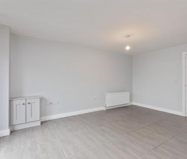 Apartment 4 12a Highgrove Meadows, Belfast, BT13 3FX - Photo 2