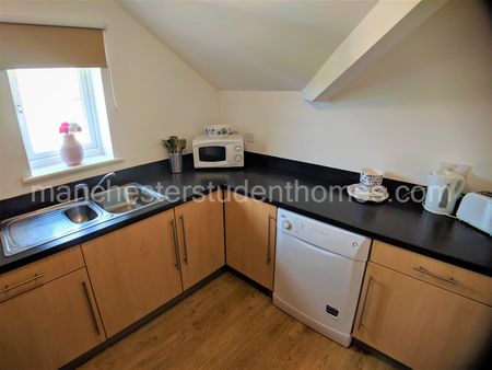 Mitford Road, Manchester, M14 6NU - Photo 5