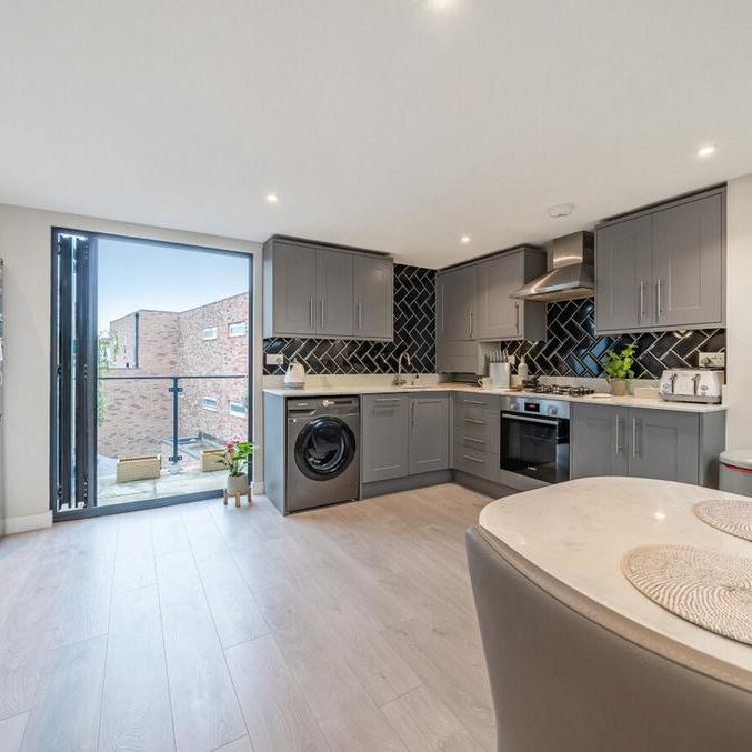 2 bedroom apartment to rent - Photo 1
