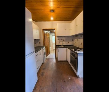 2 Bed Maisonette, La Rose Lane, N15 - Photo 5