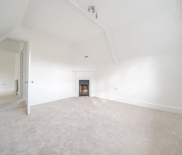 3 bedroom semi-detached house to rent - Photo 6