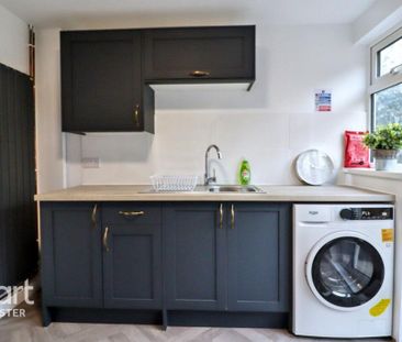 1 bedroom in a house share to rent - Photo 5