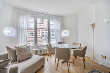 4 bedroom flat to rent - Photo 3