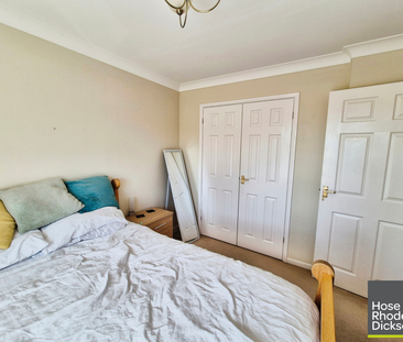 3 bedroom terraced house to rent - Photo 5