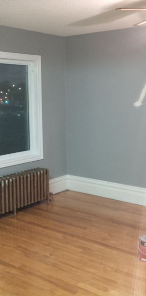 All-inclusive 900 sq ft Apartment (very near Downtown) - Photo 1