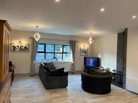 Short Term Let, 292 Belfast Road, Dundonald, Belfast, BT16 1UE - Photo 5