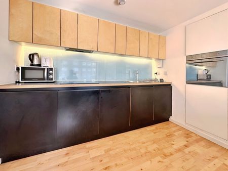 2 bedroom apartment to rent - Photo 3