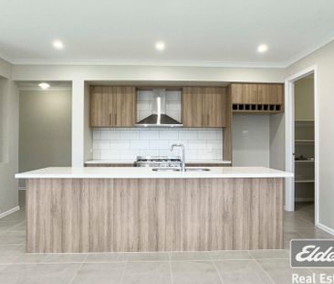 4 Swanpool Place - Photo 2