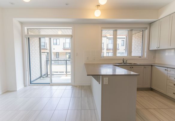 For Lease - 3 Steamboat Way, Whitby, Ontario - Photo 1