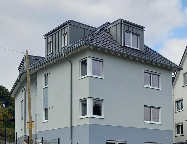 Seniorengerechte Wohnung in Siegen-OT, Neubau mit Aufzug - Foto 1