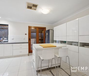 Old Meets New on Monaco! - Photo 4