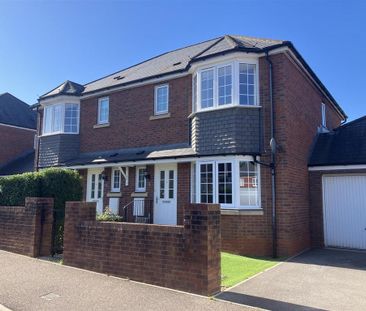 3 bedroom semi-detached house to rent - Photo 1