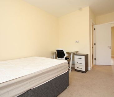 Room in a Shared House, Bugsby's Way, SE10 - Photo 3