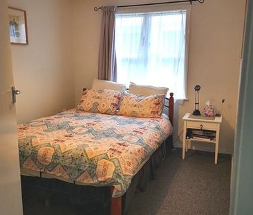 Short term fully furnished 3 BDR home - Photo 4