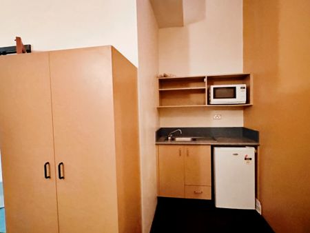 Studio-3047 - Photo 5