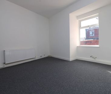 Andrew Street, Bury, BL9 7HD - Photo 4