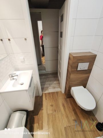 Wyremontowane kapitalnie mieszkanie w suterenie bloku - Photo 5