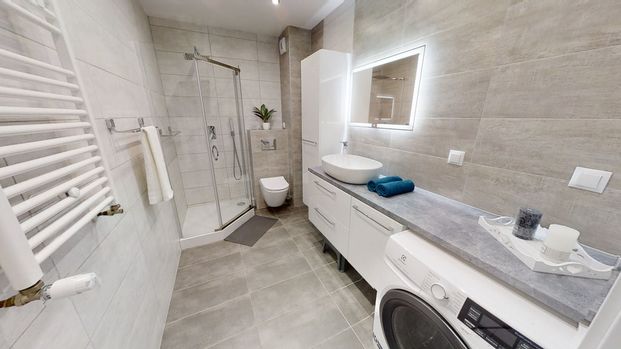 Dobry standard! 3 pokoje, klimatyzacja, parking - Фото 1