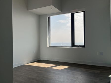 For Lease - 2920 Highway 7 Road Unit# 5301, Vaughan, Ontario - Photo 3