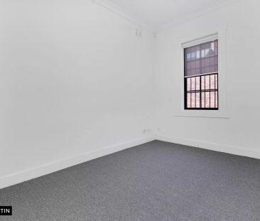 MGM MARTIN - TWO BEDROOM APARTMENT - Photo 4