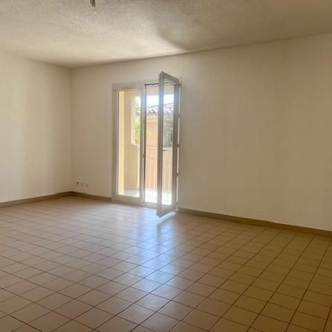 Location Appartement 3 pièces 74m² BRIGNOLES 83170 - Photo 1
