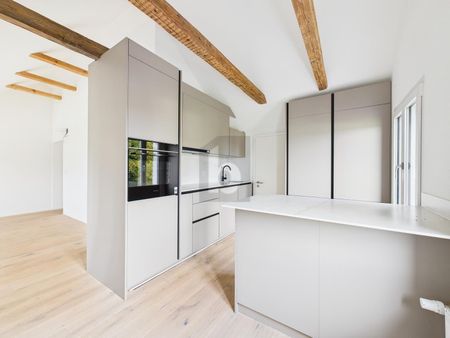 MODERN UND KOMPLETT SANIERT - Foto 2