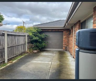 CHARMING BRICK VENEER HOME WITH SPACE AND COMFORT - Photo 5