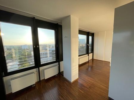 ÜBER DEN DÄCHEN VON FRANKFURT - SKY-APPARTEMENT - Photo 3