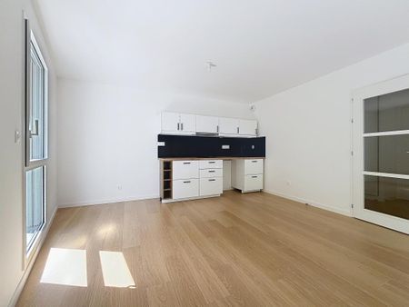 Location Appartement 2 pièces 45m² CROIX 59170 - Photo 3