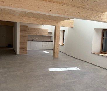 3 beautiful accommodations for rent in a renovated farm in Vuarrens - Photo 2