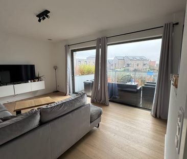 Appartement te huur - Photo 1