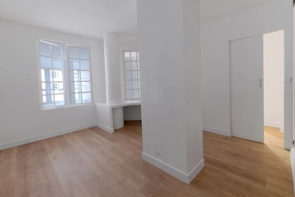 Tout savoir sur cet appartement dans le quartier Emeriau-Zola, à Paris 15ème - Photo 1