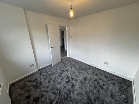 2 bedroom maisonette to rent - Photo 5