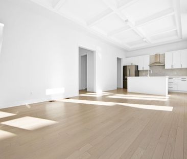 For Lease - 1039 Thompson Drive, Oshawa, Ontario - Photo 1