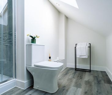 3 bedroom semi-detached house to rent - Photo 6