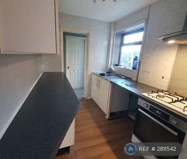 2 bedroom terraced house to rent - Photo 4