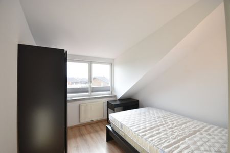 " OBERNDORF - Kleines möbliertes 2 Zimmer Apartment mit Balkon und schöner Aussicht" - Photo 2