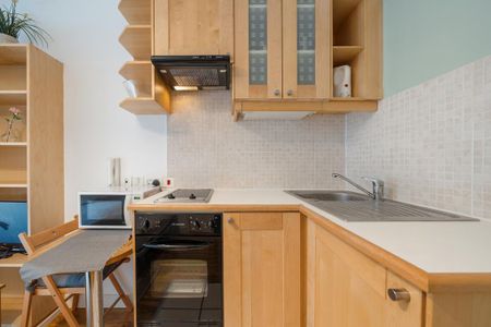 Studio to rent - Photo 4