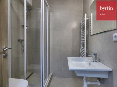Pronájem bytu 2+kk 38 m2 - Fotografie 5