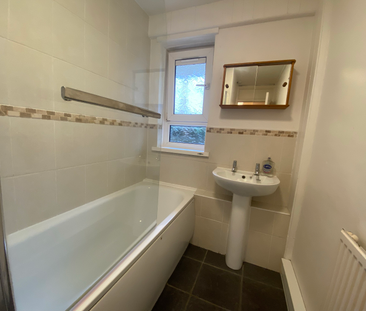 3 bedroom apartment to rent Rednal House, 102 Greetham Street, Sout... - Photo 6