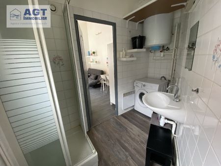 Location Appartement 1 pièce 15m² BEAUVAIS 60000 - Photo 2