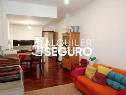 Piso en alquiler en Ciudad Vieja - Centro - Photo 1