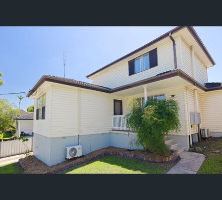 2/76 Michael Street, Jesmond, NSW 2299 - Photo 4