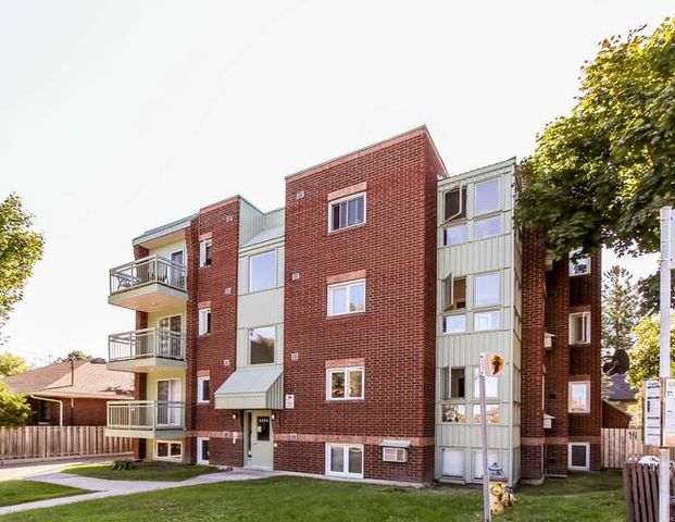 1137 Merivale Road Unit 2 (Basement Unit), Nepean - Move-In Ready! | 1137 Merivale Road, Ottawa - Photo 1