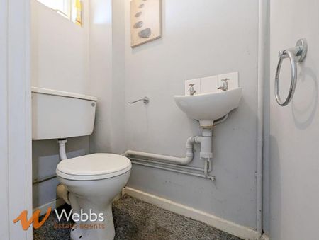 3 bedroom end of terrace house to rent - Photo 3