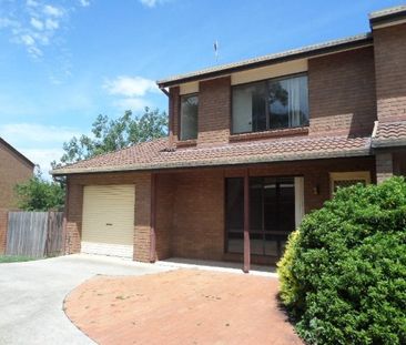 4/11 Ford Street, Queanbeyan NSW 2620 - Townhouse For Rent | Domain - Photo 1