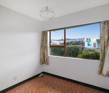 Lovely Two Bedroom in Community Village. - Photo 3