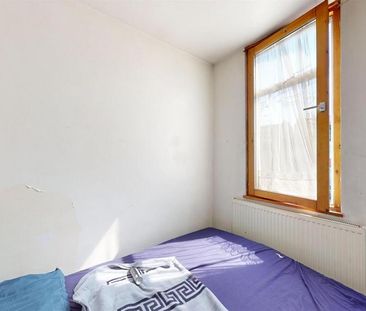 2 bedroom property to rent - Photo 4