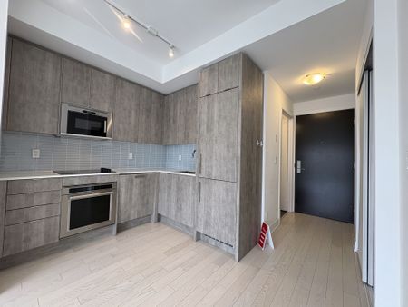 For Lease - 181 BEDFORD Road Unit# 610, Toronto, Ontario - Photo 5