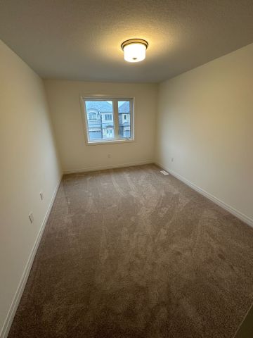 For Lease - 82 Hitchman Street, Brant, Ontario - Photo 4